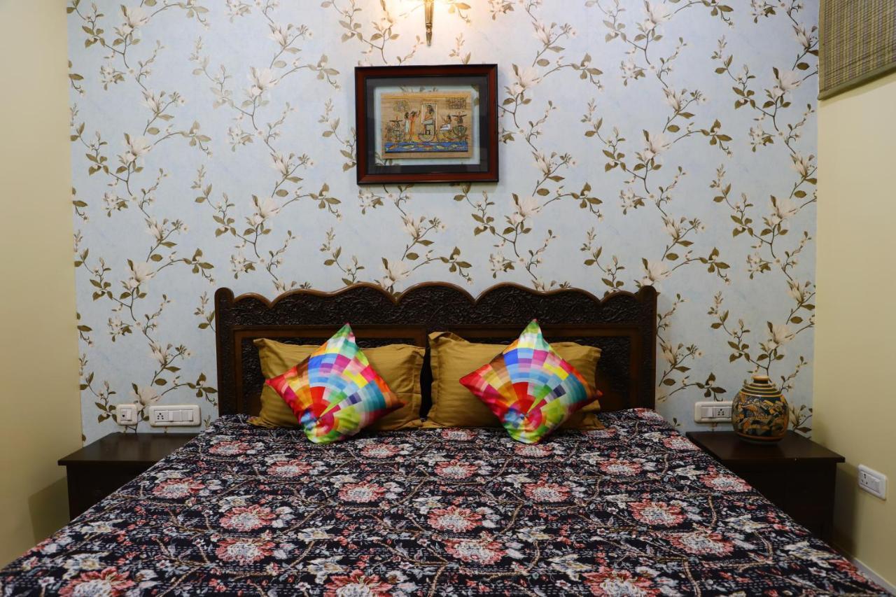 Aura Homestay Royal Villa Jaipur Buitenkant foto
